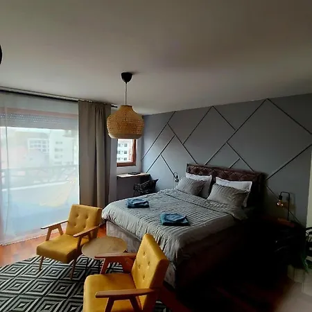 アパート Stan Na Dan Krsmanovic *